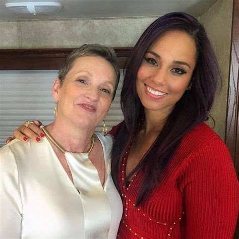 Meet Teresa Augello: Interesting facts about Alicia Keys mother